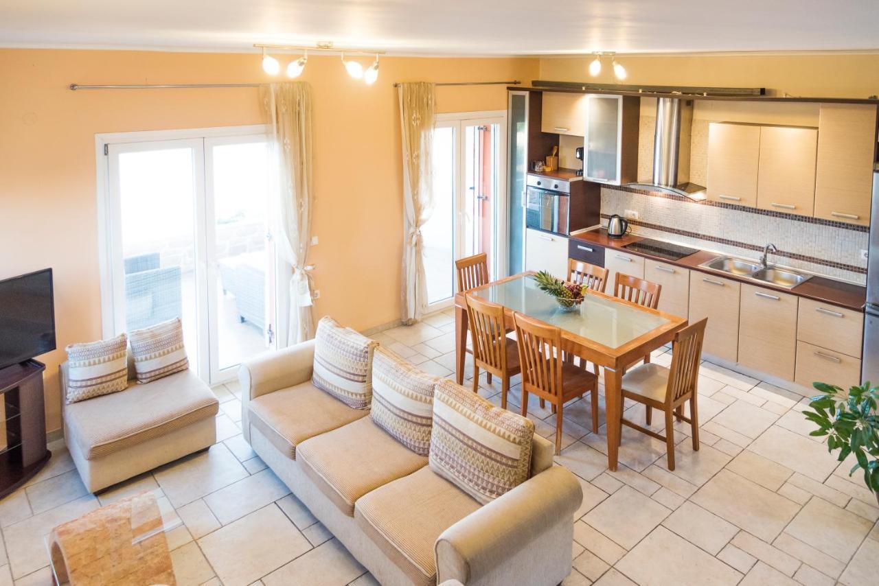 Adriatica Villa Vitalades